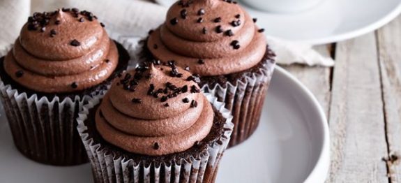 Résultat de recherche d'images pour "cupcake chocolat"